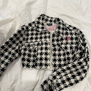 PLAYBOY Black and White Women's Houndstooth
Cropped Jacket Size Small